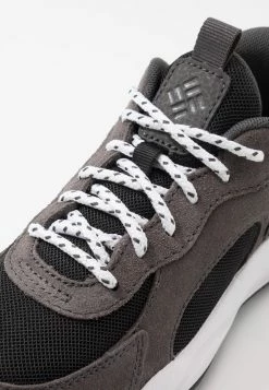 Prix Légers Columbia YOUTH PIVOT - Chaussures d'entraînement et de fitness randonn&eacute;e unisex -Columbia Soldes Magasin 0552c837e8314a6f9b17fe278404b5ee