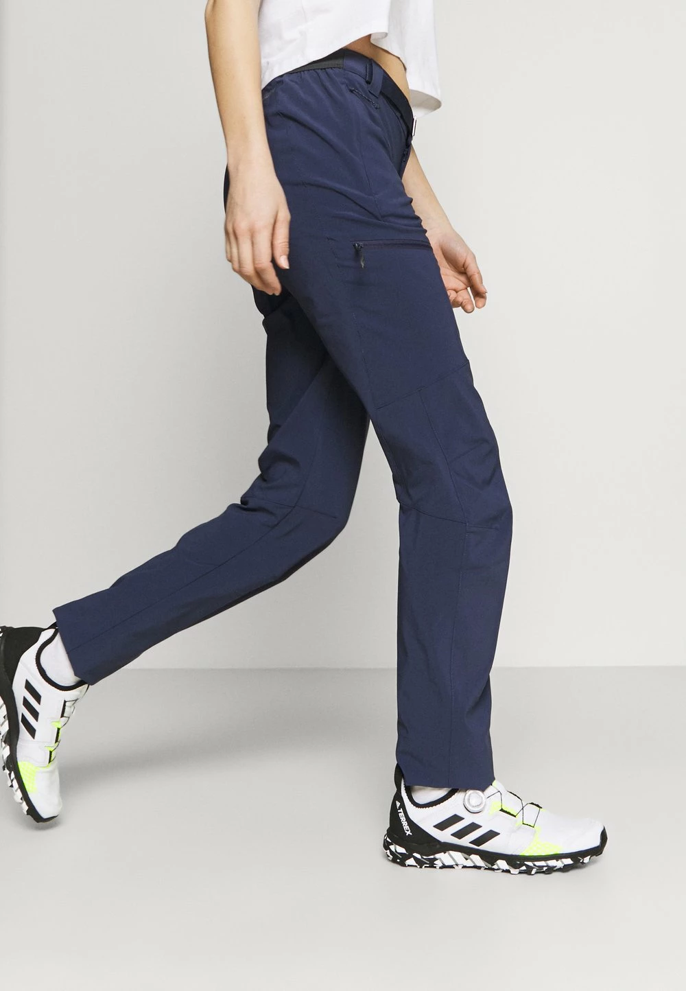 Columbia Pas Cher TITAN PASS™ PANT - Pantalon classique vêtements randonnée urbaine female 6 Columbia Pas Cher TITAN PASS™ PANT - Pantalon classique vêtements randonnée urbaine female – Image 4
