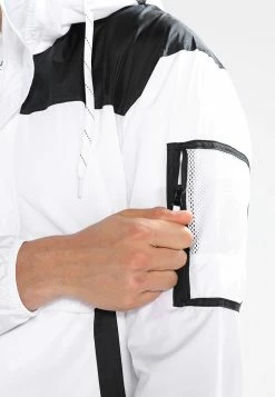 Columbia CHALLENGER - Veste coupe-vent Prix Ourlé vêtements randonnée urbaine male -Columbia Soldes Magasin 7876c55a531a4778b8be756eac93c2a7