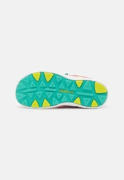 Columbia YOUTH TECHSUN WAVE UNISEX - Sandales de randonnée Qualité Excellente chaussures natation -Columbia Soldes Magasin d26192d05a894c2da8e928398522f395
